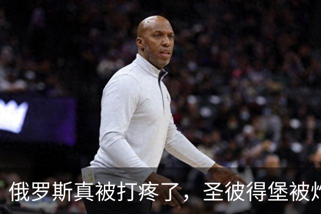 俄罗斯真被打疼了，圣彼得堡被炸得一片通红，俄罗斯高官称，俄罗斯应该把数据中心建在深达300米的废弃煤矿中！